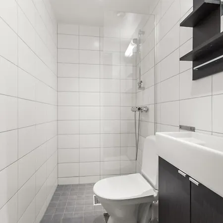 Private Modern Studio Wifi Washing Machine & Dryer *