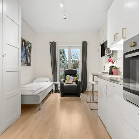 Apartment Private Modern Studio Wifi Washing Machine & Dryer Oslo