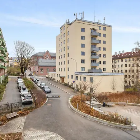 Private Modern Wifi Washing Machine & Dryer Apartment *